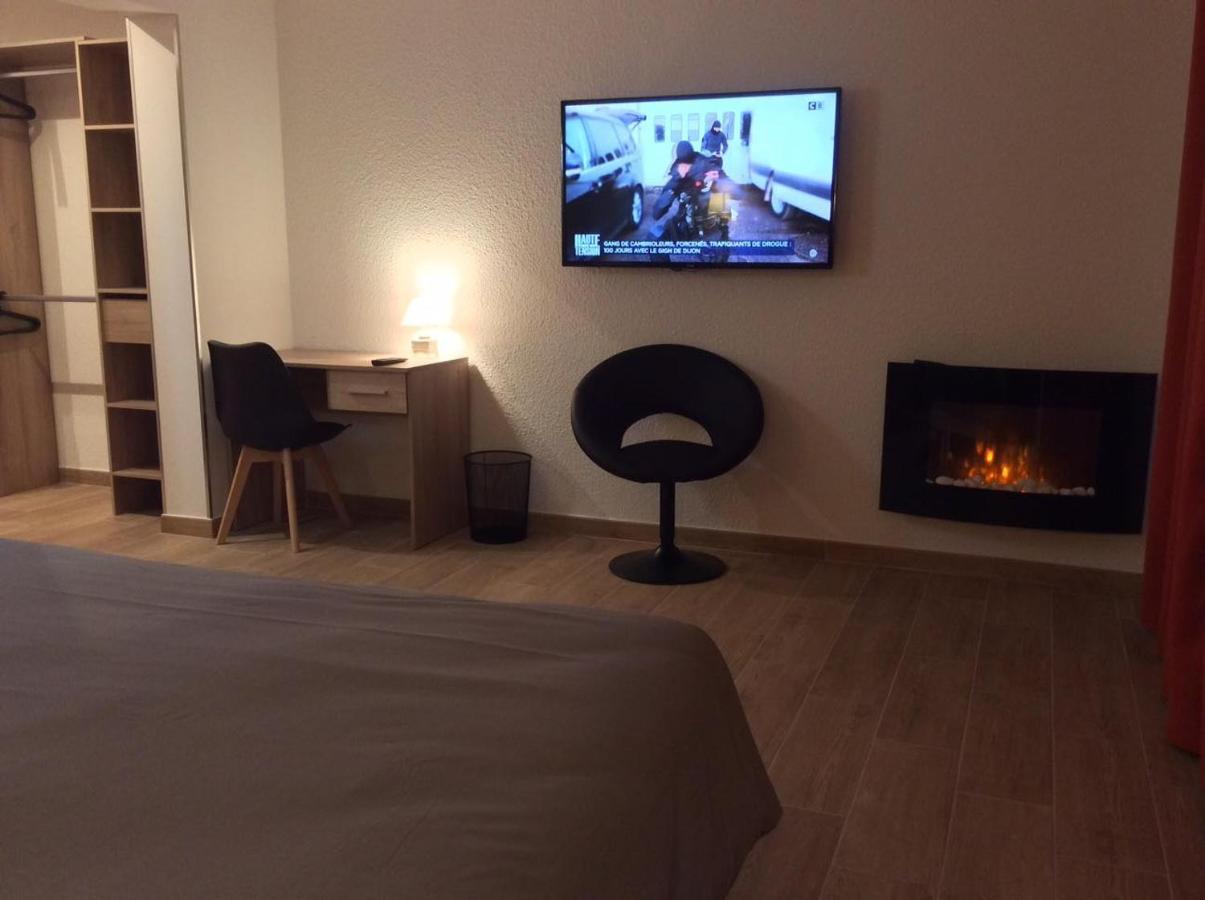 Le Chardon Bleu Hotell Risoul Eksteriør bilde