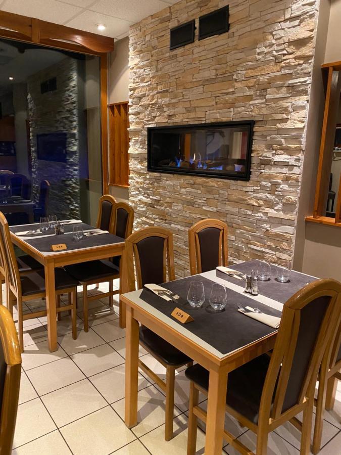 Le Chardon Bleu Hotell Risoul Eksteriør bilde